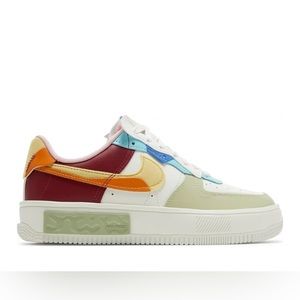 NIKE AIR FORCE 1 FONTANKA